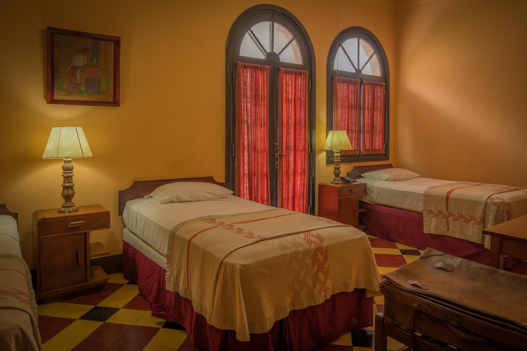 Hotel Panamerican Guatemala Habitación foto